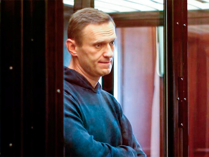 Лечащие врачи Навального опубликовали результаты его анализов крови и предупредили о риске остановки сердца
