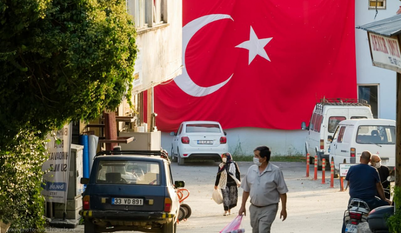 Ограничение авиасообщения с Турцией называют возможной мерой и обсуждают в СМИ