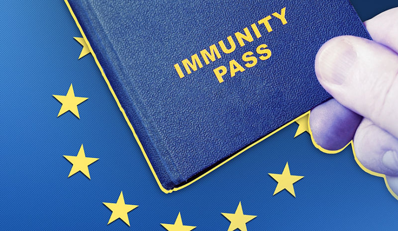 В Европарламенте рассказали о сроках действия ковидных паспортов