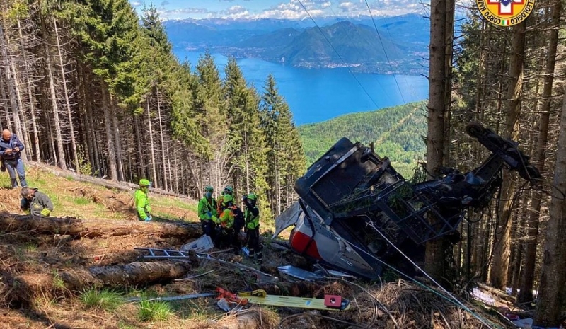 В Италии погибли 12 человек при обрушении фуникулера на горе Моттароне