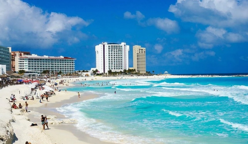 Въезд в Мексику станет возможен на прямых рейсах из Москвы в Канкун
