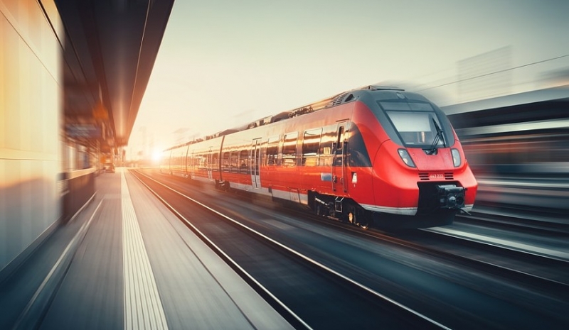 РЖД рассматривает возможность поощрения вакцинированных пассажиров 