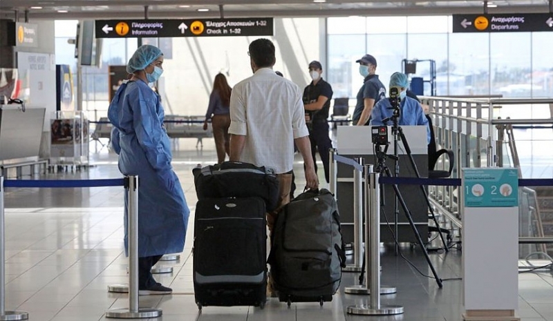 Туристам на Кипре сделают бесплатно ПЦР-тесты в отелях