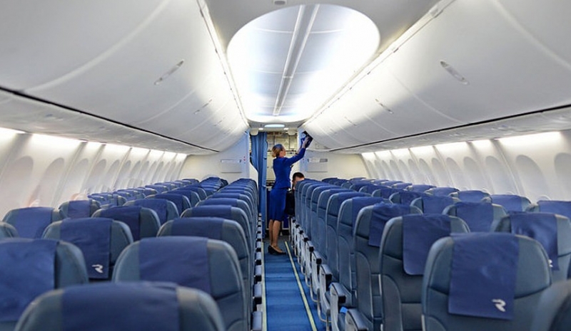 В аэропортах Египта проводить уборку в салонах самолетов российских авиакомпаний будут бортпроводники