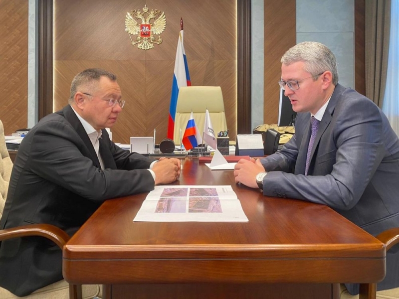 Ирек Файзуллин провел рабочую встречу с губернатором Камчатского края Владимиром Солодовым