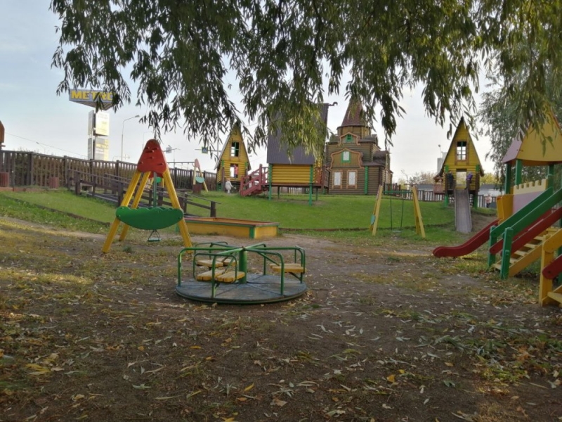 На 80% в Подмосковье выполнен план по установке детских площадок
