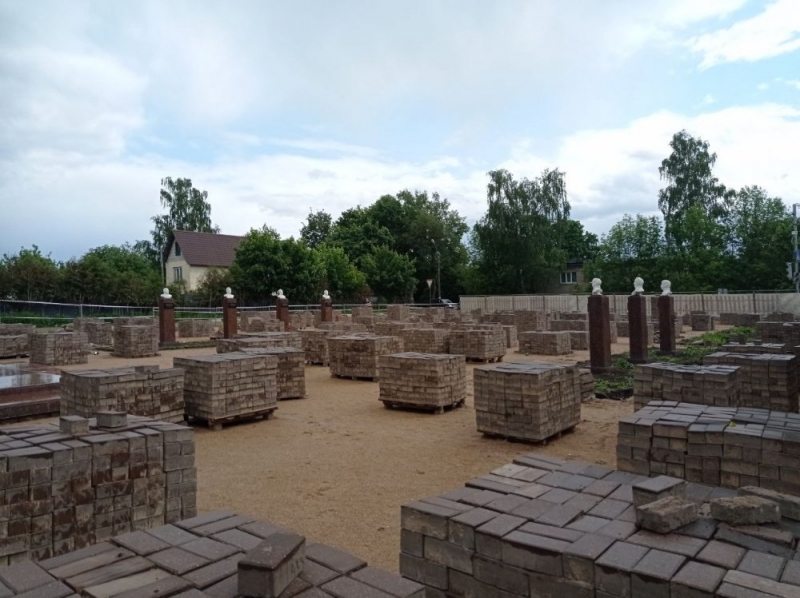 В поселке Тучково приступили к реконструкции Аллеи Славы