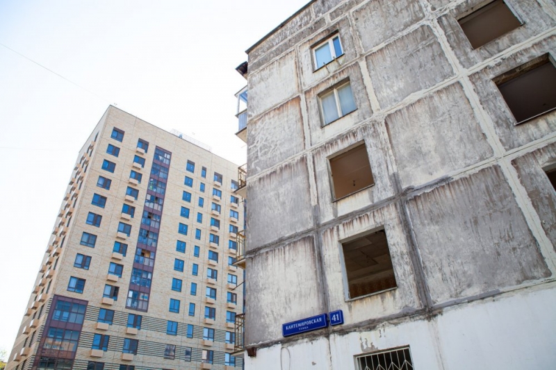 Еще четыре пятиэтажки снесли по реновации в районе Царицыно