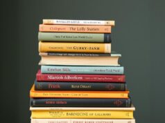 Книги по игре «Клуб Романтики»: полезная информация